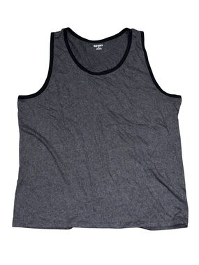 gray tank top
